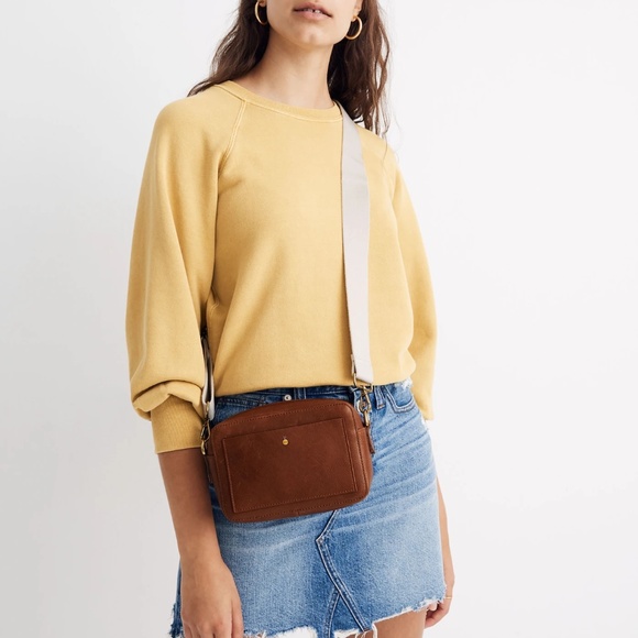 Madewell Transport Camera Bag in Muted Olive - Picture 10 of 10